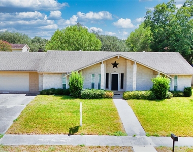 607 Rosewood Drive - Photo Thumbnail 44
