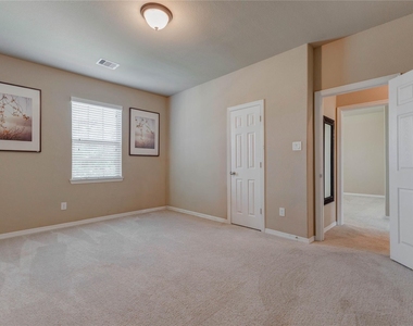 27810 Yorkshire Brook Lane - Photo Thumbnail 35