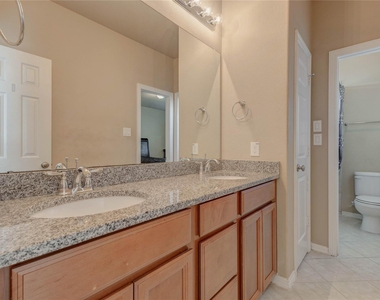 27810 Yorkshire Brook Lane - Photo Thumbnail 30