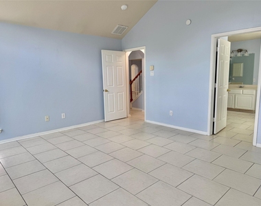 14802 Bellflora Court - Photo Thumbnail 7
