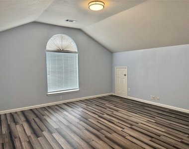 14802 Bellflora Court - Photo Thumbnail 17