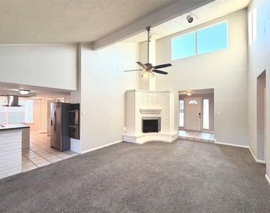 22315 Waynoka Road - Photo Thumbnail 10