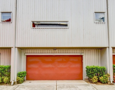 1211 Arthur Street - Photo Thumbnail 4
