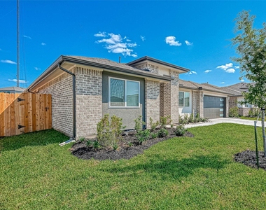 815 Dahlia Petal Dr - Photo Thumbnail 4