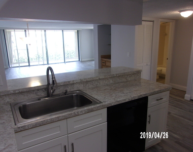 840 N Atlantic Avenue - Photo Thumbnail 16