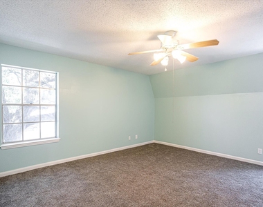 2574 Marilee Lane - Photo Thumbnail 9