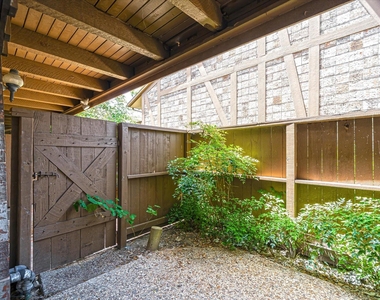2574 Marilee Lane - Photo Thumbnail 17