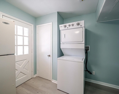 2574 Marilee Lane - Photo Thumbnail 14