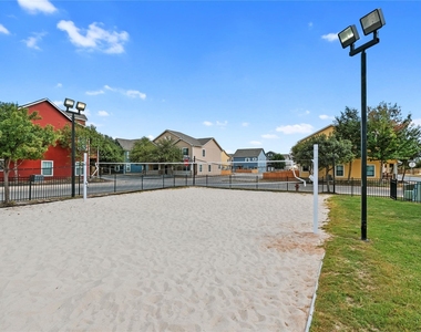 6603-101 Aspen Heights - Photo Thumbnail 17