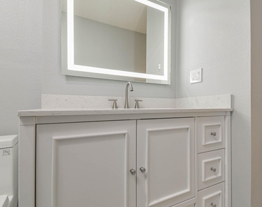 5003 Denoron Drive - Photo Thumbnail 27