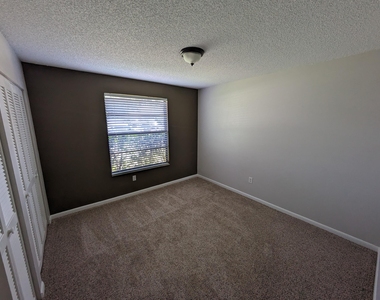 4635 Longbow Drive - Photo Thumbnail 13