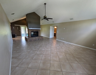 4635 Longbow Drive - Photo Thumbnail 4