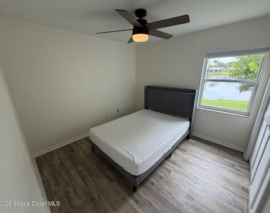 1305 Ambra Drive - Photo Thumbnail 13