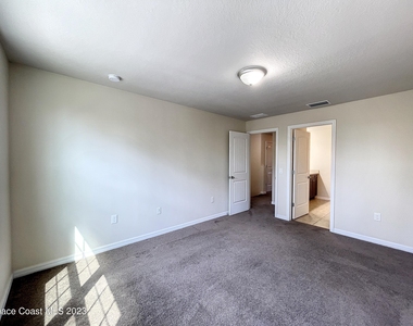 3737 Chambers Lane - Photo Thumbnail 9