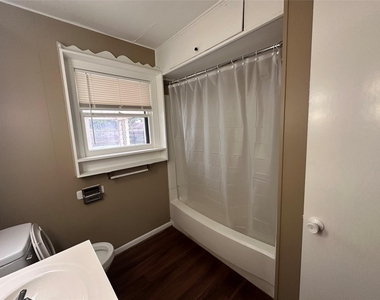 1121 Millie Street - Photo Thumbnail 33