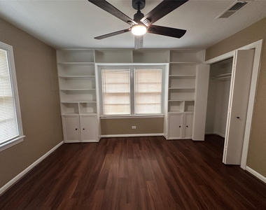 1121 Millie Street - Photo Thumbnail 19