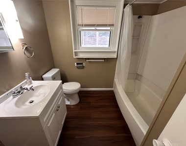 1121 Millie Street - Photo Thumbnail 31