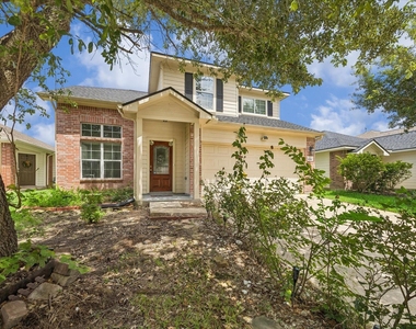 6218 Lovage Avenue - Photo Thumbnail 4