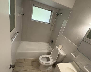 20822 Sw Marine Boulevard - Photo Thumbnail 13
