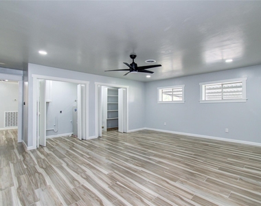 1806 Cypress Drive - Photo Thumbnail 11