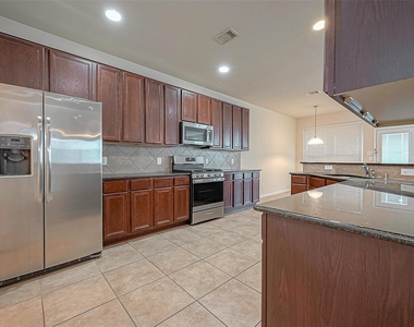 3235 Quarry Place Lane - Photo Thumbnail 14