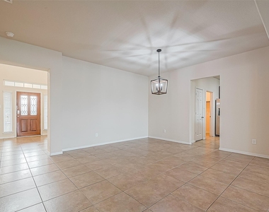 3235 Quarry Place Lane - Photo Thumbnail 9