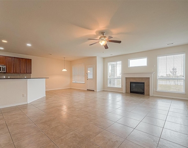 3235 Quarry Place Lane - Photo Thumbnail 10