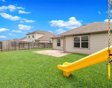 8746 Sunny Gallop Drive - Photo Thumbnail 18
