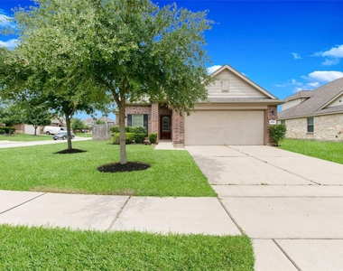 8746 Sunny Gallop Drive - Photo Thumbnail 1