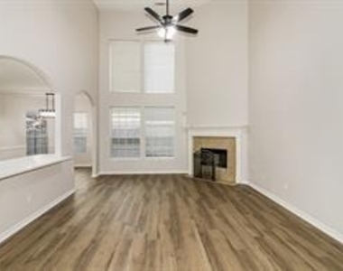 5507 Carta Valley Lane - Photo Thumbnail 2