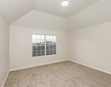 5507 Carta Valley Lane - Photo Thumbnail 19