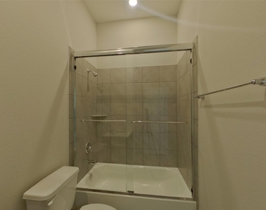 4914 San Fabiano Court - Photo Thumbnail 11