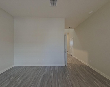 4914 San Fabiano Court - Photo Thumbnail 1