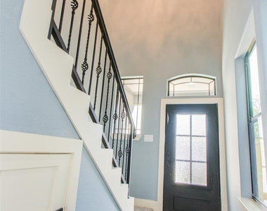 6627 Apollo Street - Photo Thumbnail 9