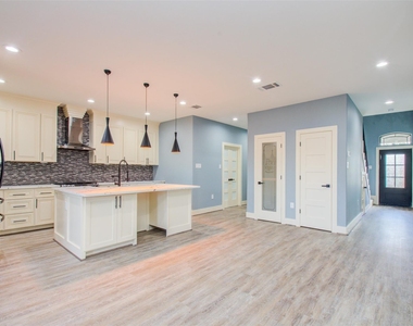 6627 Apollo Street - Photo Thumbnail 11