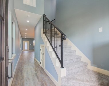 6627 Apollo Street - Photo Thumbnail 7
