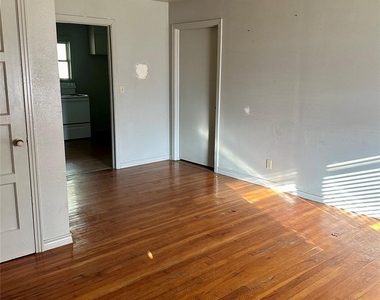 308 N Dallas Street - Photo Thumbnail 19