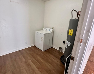308 N Dallas Street - Photo Thumbnail 21