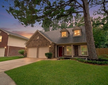 12427 Carlton Oaks Street - Photo Thumbnail 3