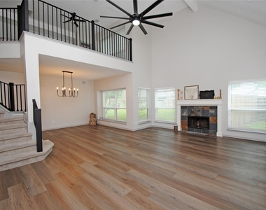 12427 Carlton Oaks Street - Photo Thumbnail 4