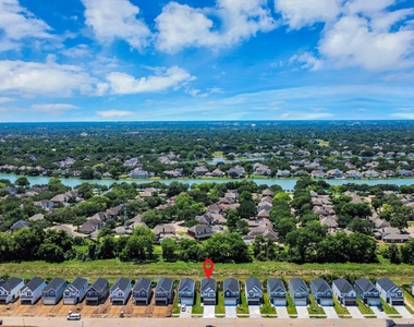 2138 Olivos Street - Photo Thumbnail 6