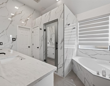 1311 Rene Court - Photo Thumbnail 23