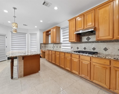 1311 Rene Court - Photo Thumbnail 18