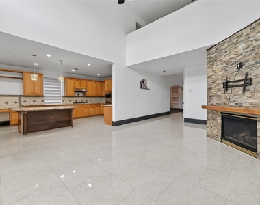 1311 Rene Court - Photo Thumbnail 11