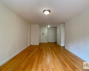 East 36 Street - Photo Thumbnail 1