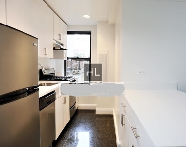 East 38 Street - Photo Thumbnail 2