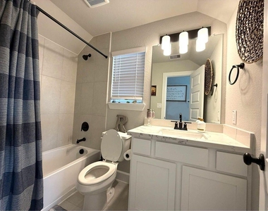 5614 Green Rise Lane - Photo Thumbnail 20