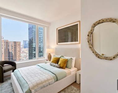10th Avenue - Photo Thumbnail 4