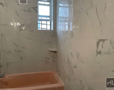 34 Avenue - Photo Thumbnail 13