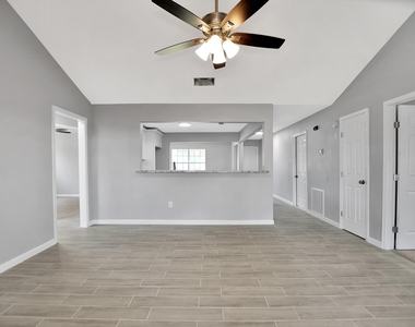 1505 New Orleans Street - Photo Thumbnail 20